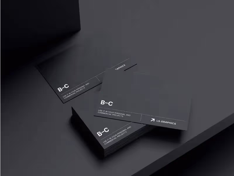 Free Realistic Customizable Business Card Mockup